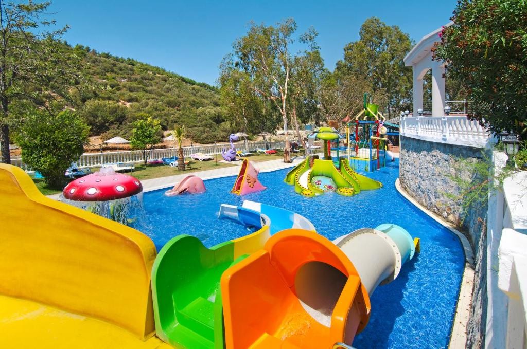 TUSAN BEACH RESORT