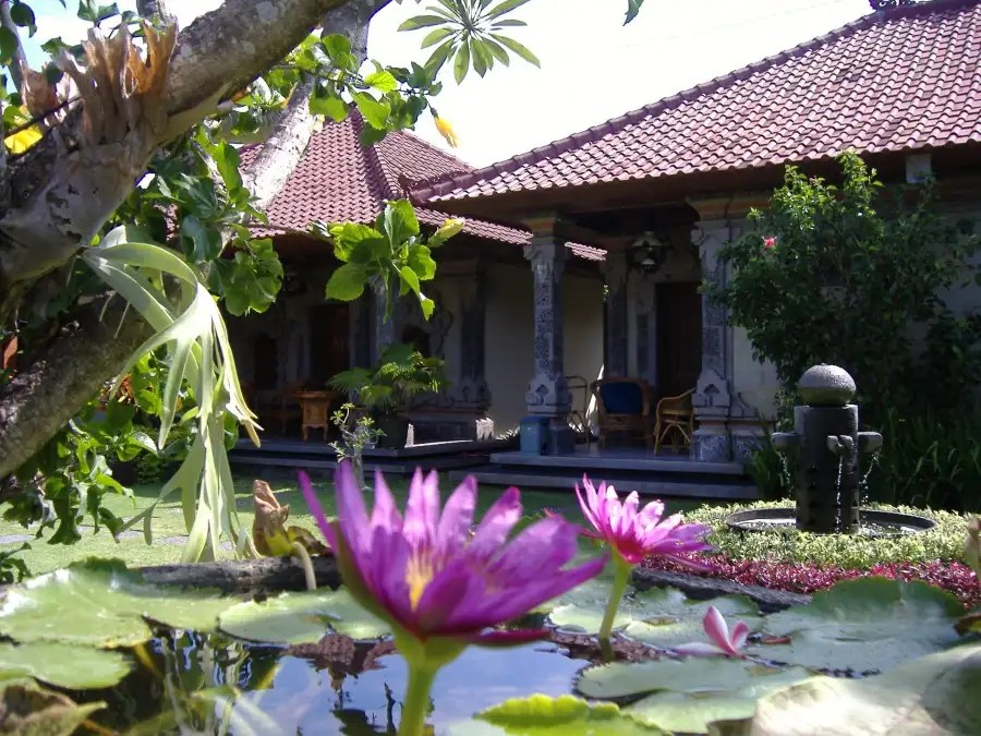 SEGARA AGUNG