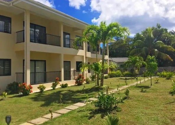 CREOLE BREEZE SELF CATERING
