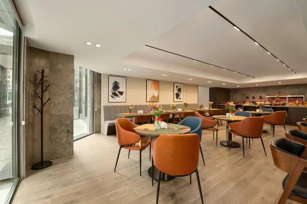 LA QUINTA BY WYNDHAM