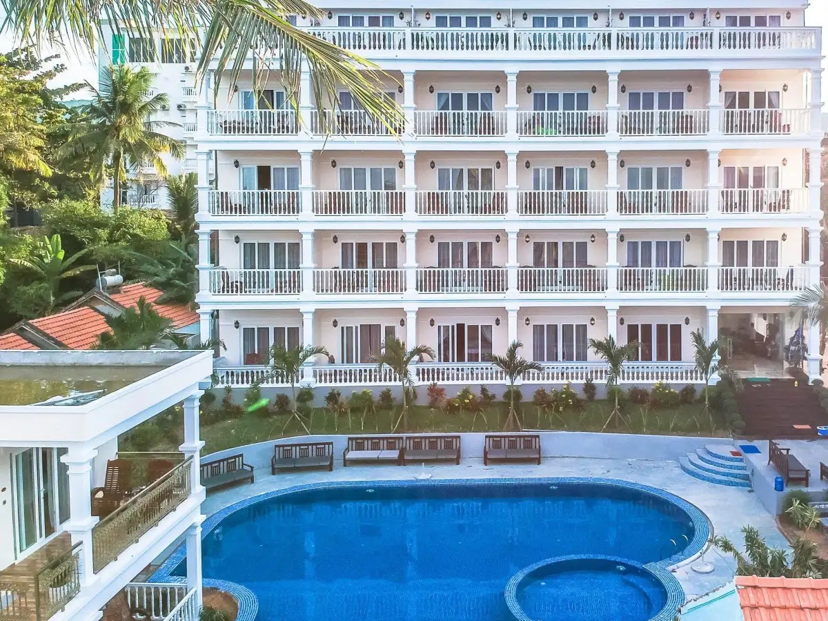 PHUONG BINH HOUSE