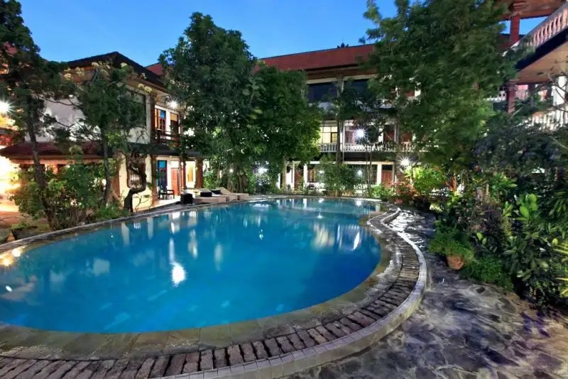 SIMPANG INN