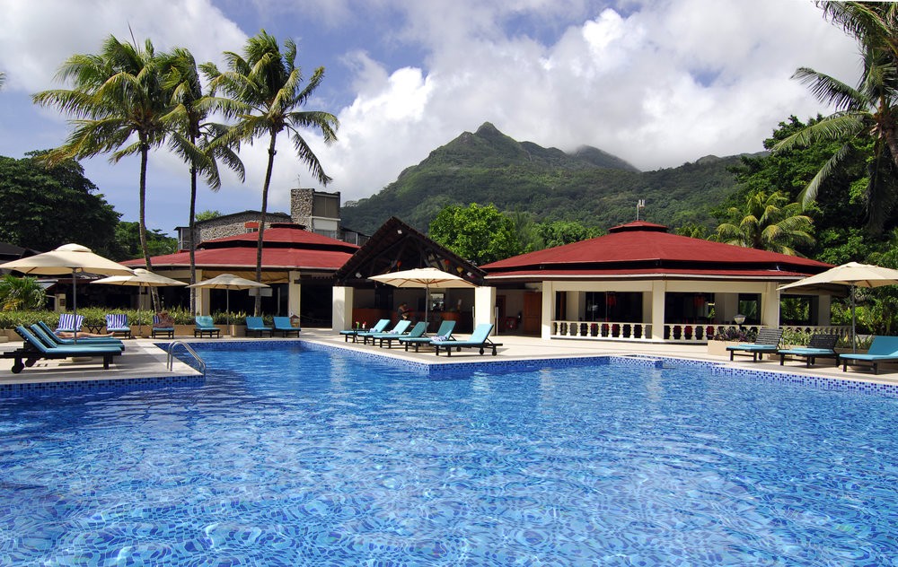 BERJAYA BEAU VALLON BAY RESORT & CASINO