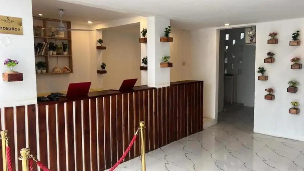 SUN SEA BAR
