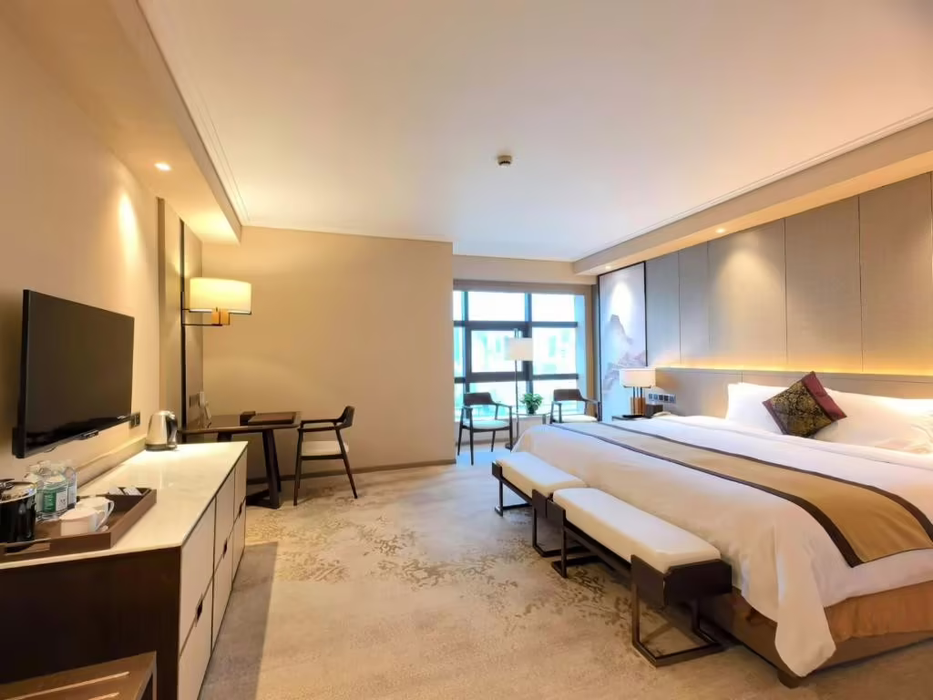 JIN JIANG PINE CITY HOTEL