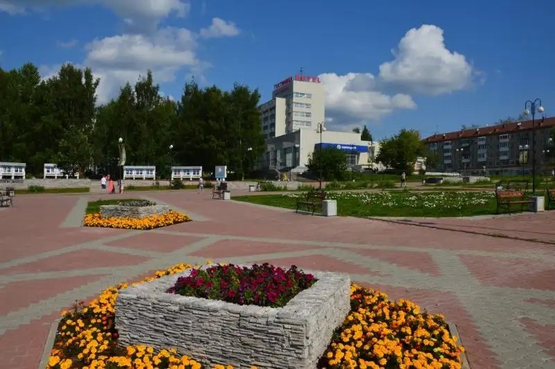 ГОСТИНИЦА БЕРЕЗНИКИ