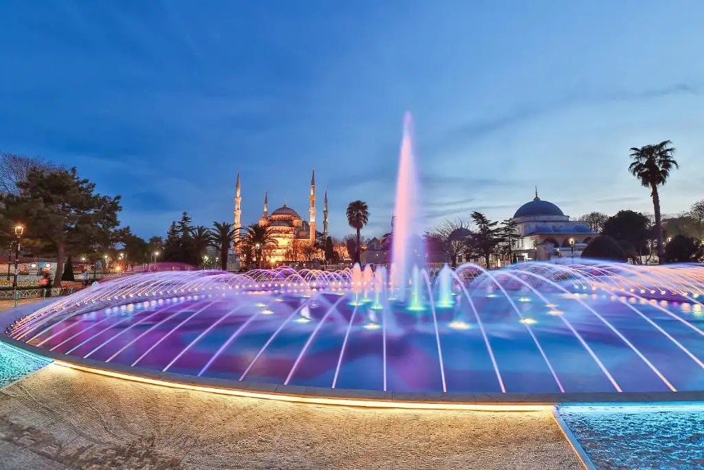 SENATUS HOTEL