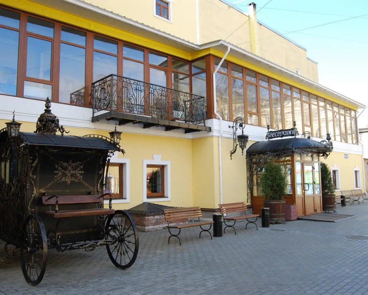 THE 365 SPB HOTEL (365 СПБ ОТЕЛЬ)