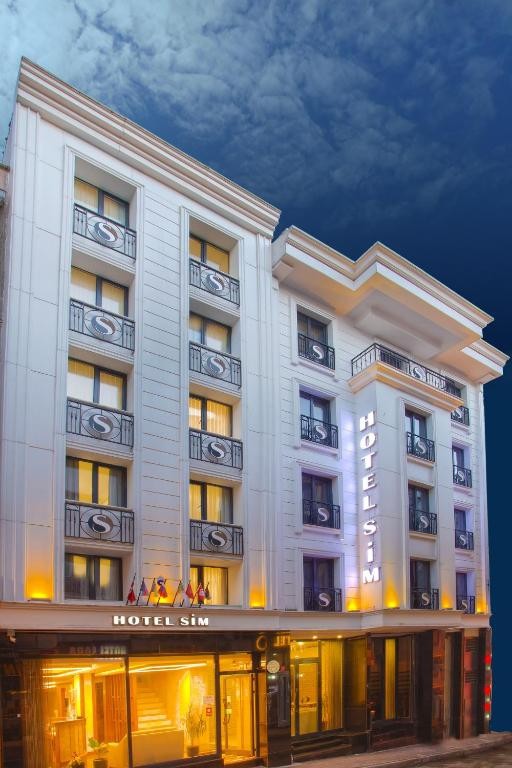 SIM HOTEL
