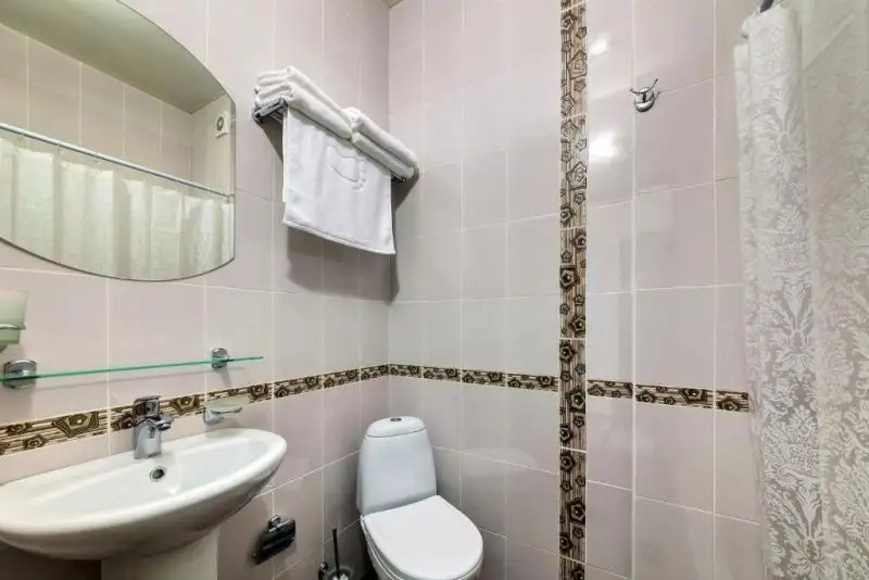 SALVADOR HOLIDAY HOTEL & AQUA-ZONE