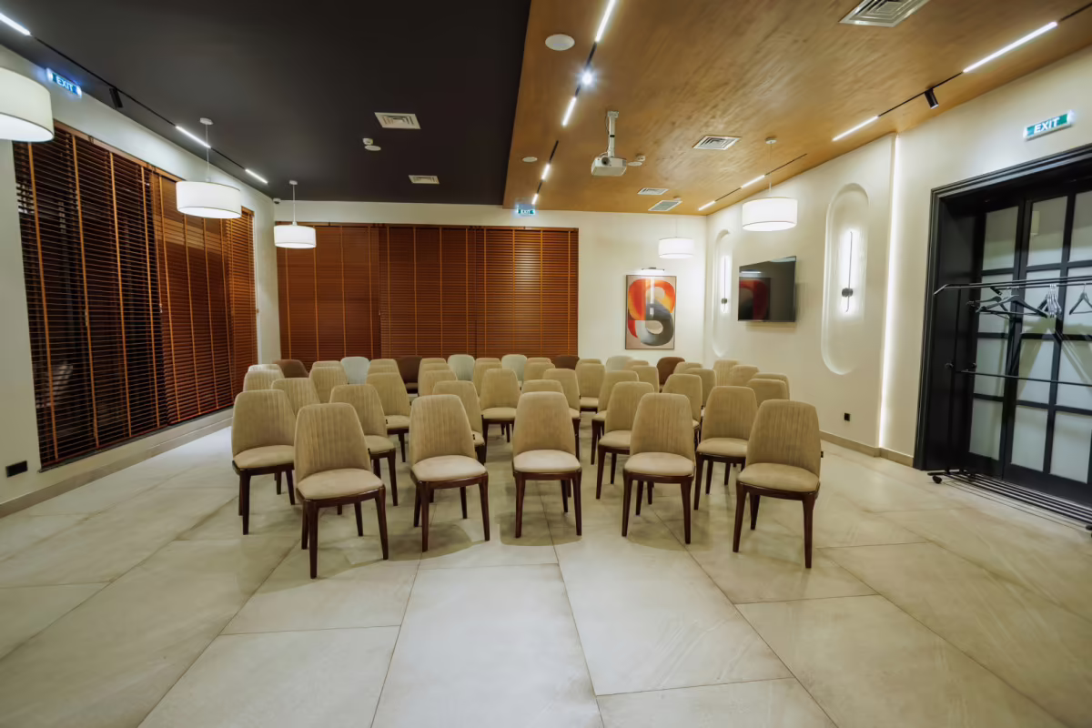 AURUM GARDEN HOTEL