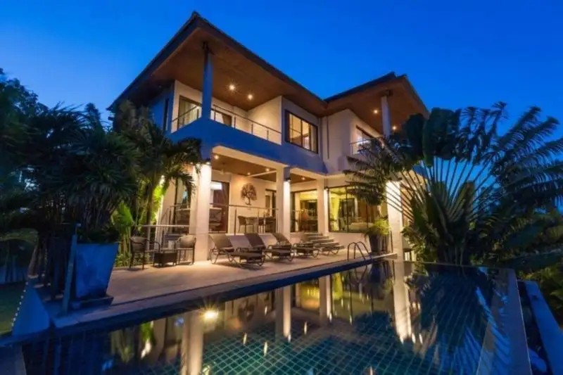 HORIZON VILLAS