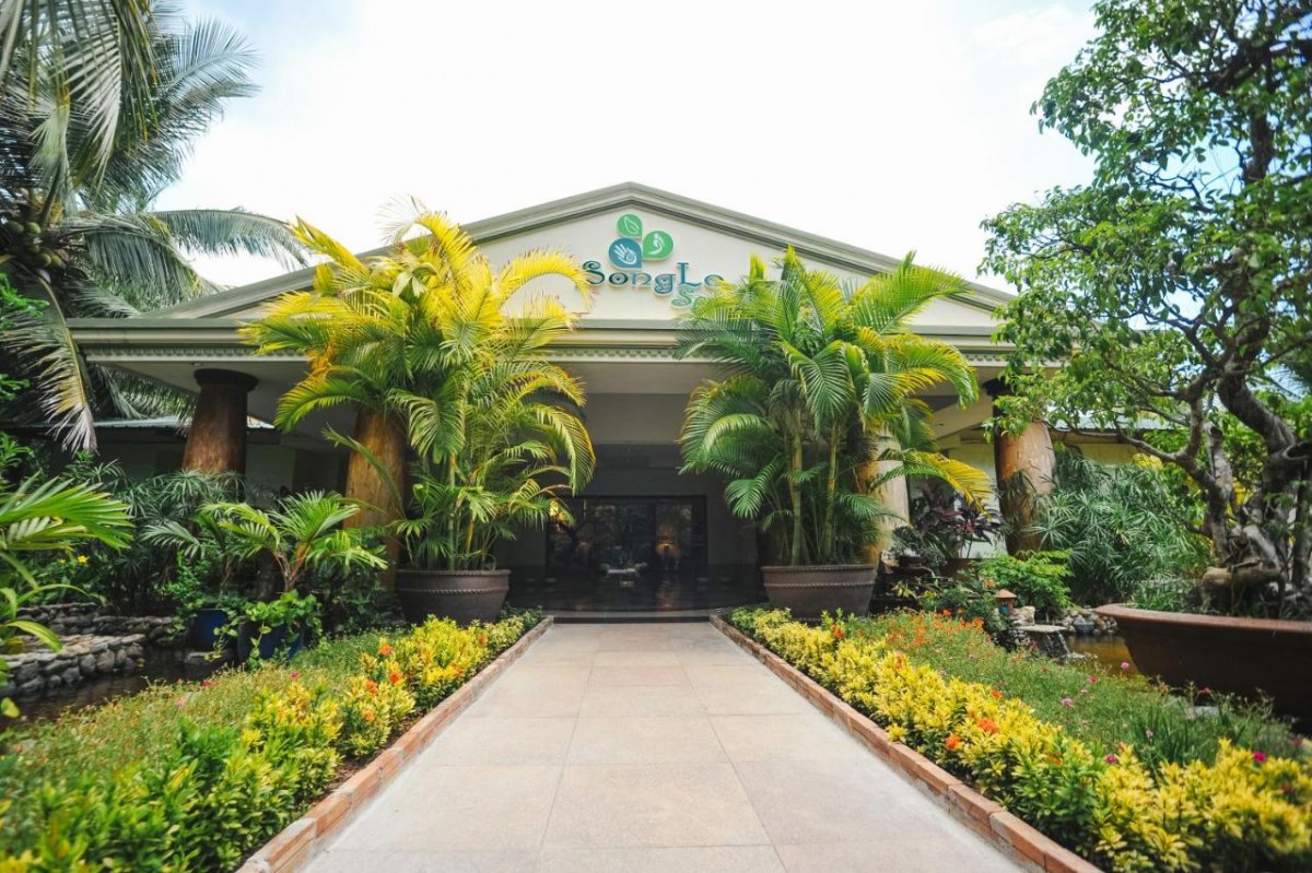 DIAMOND BAY RESORT & SPA