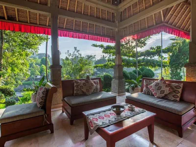 SANTI MANDALA VILLA & SPA