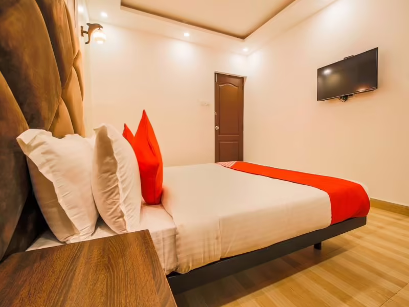 COLLEINS HOLIDAY HOMES
