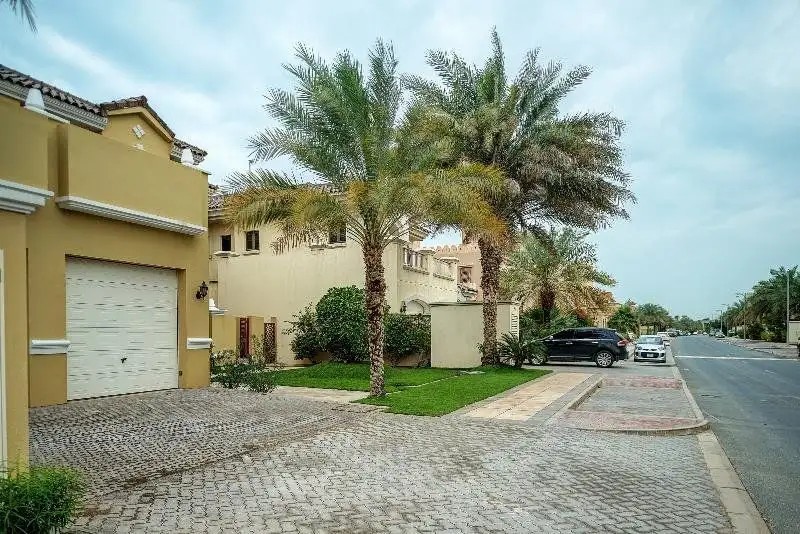 THE PALM JUMEIRAH VILLAS