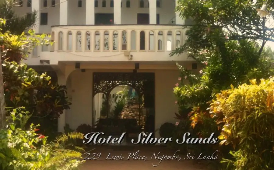 SILVER SANDS