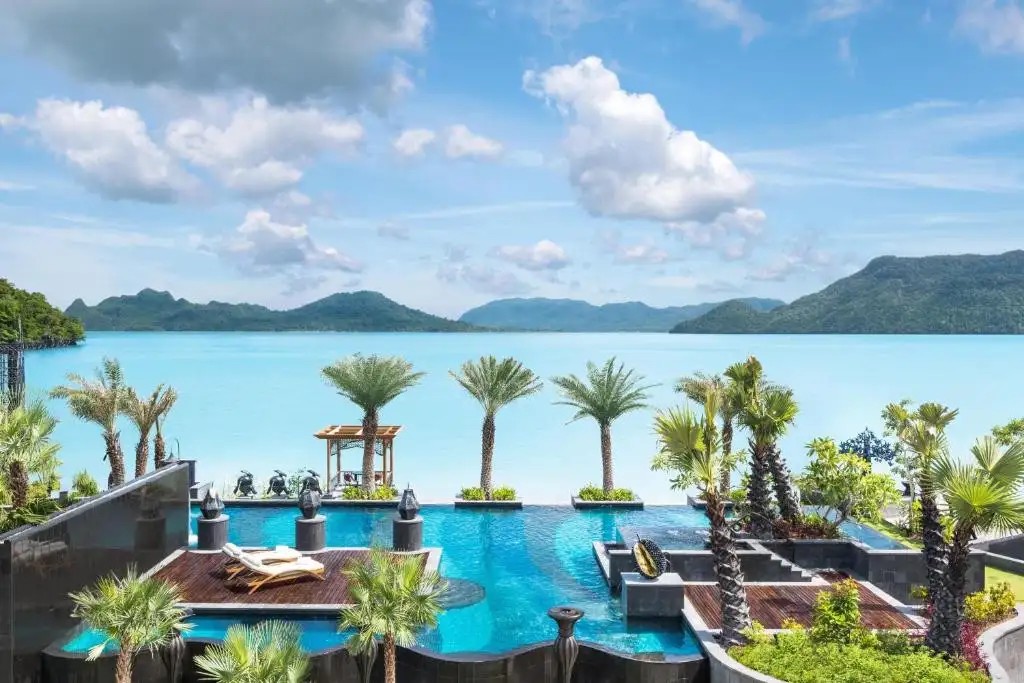 ST. REGIS LANGKAWI