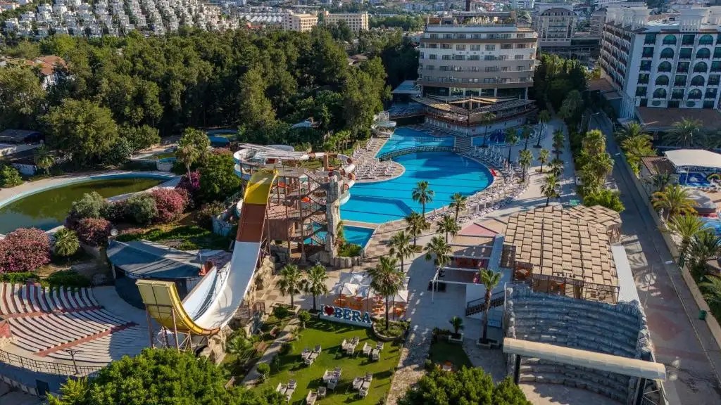 BERA HOTEL