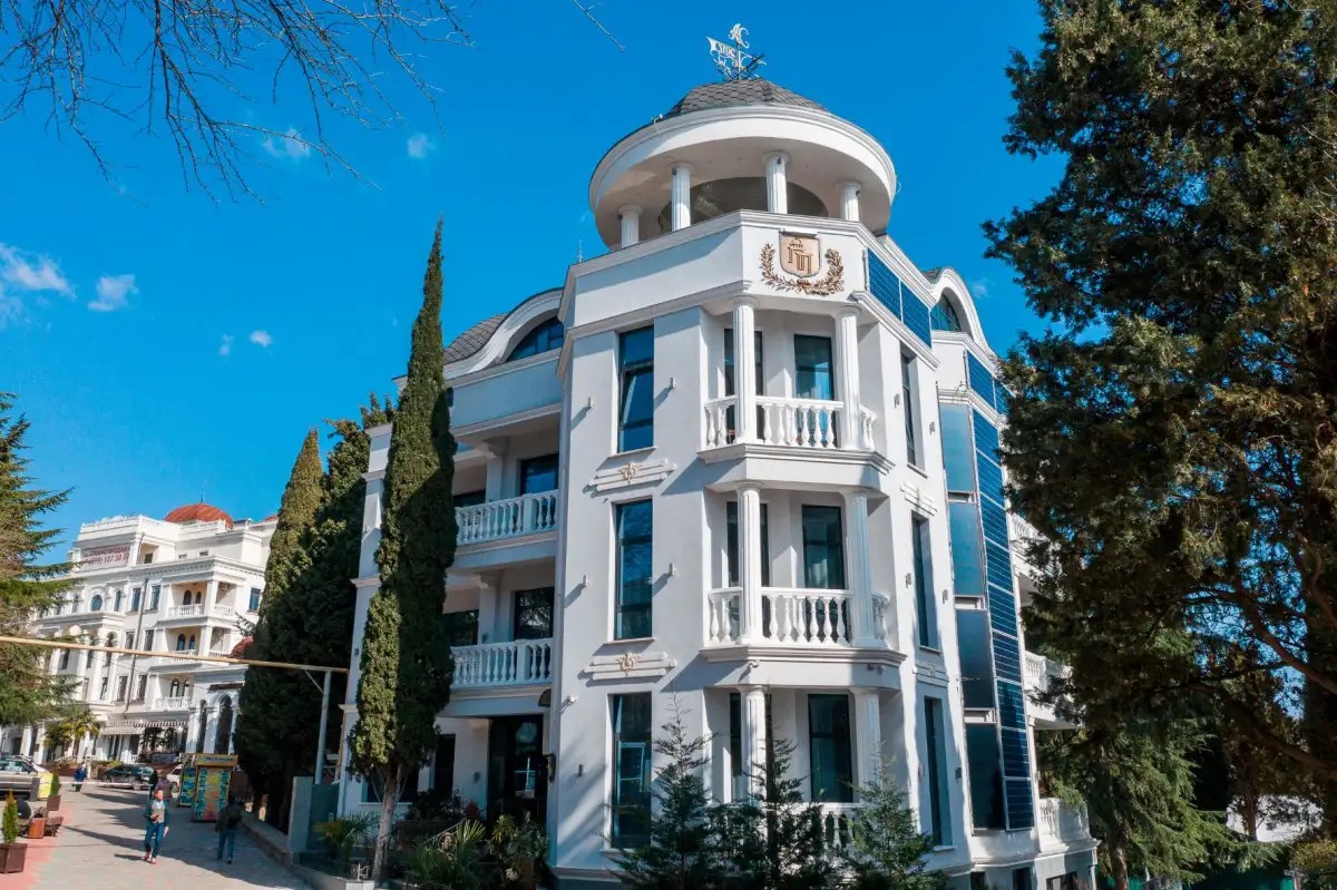 УСАДЬБА ПРИМОРСКИЙ ПАРК