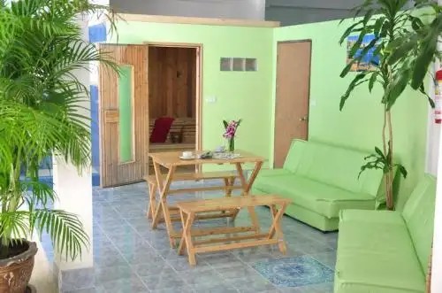 ANCHALEE INN