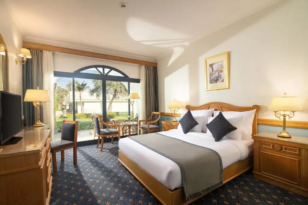 JAZ PYRAMIDS RESORT (EX. THE OASIS)