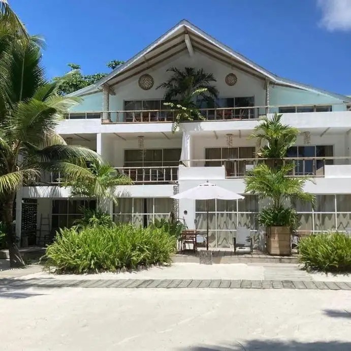 BLISS HOTEL PRASLIN