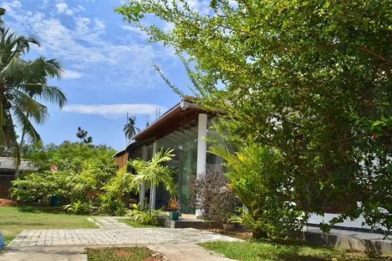 RANDI GUEST HOUSE