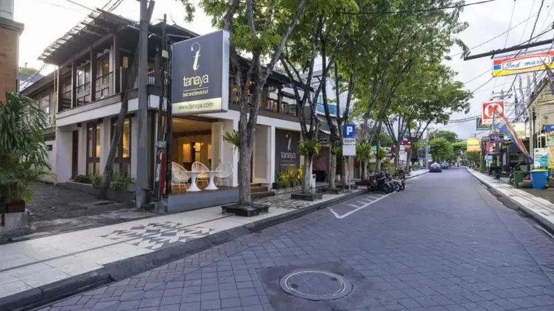 TANAYA BED & BREAKFAST