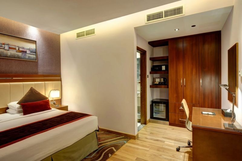deluxe one bedroom suite