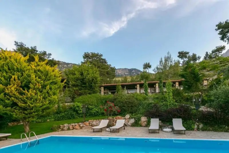 OLYMPOS MOUNTAIN LODGE BOUTIQUE