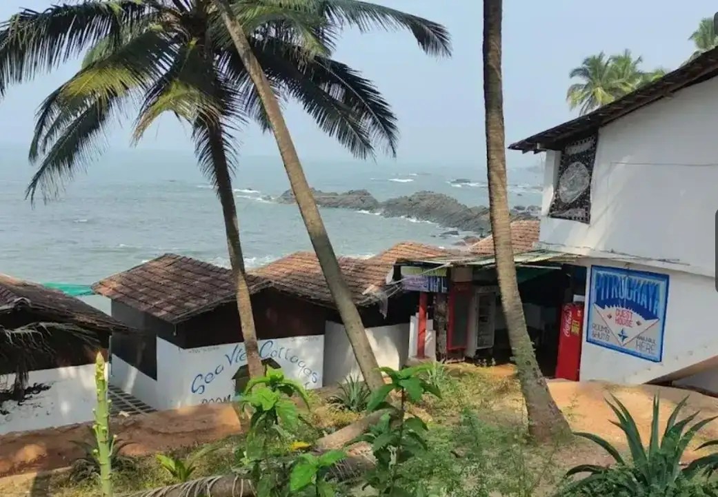 PITRUCHAYA ROOMS AND HUTS GUESTHOUSE