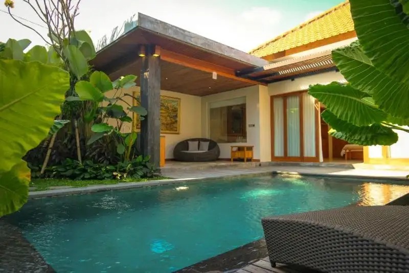 JAPA SUITES & VILLAS