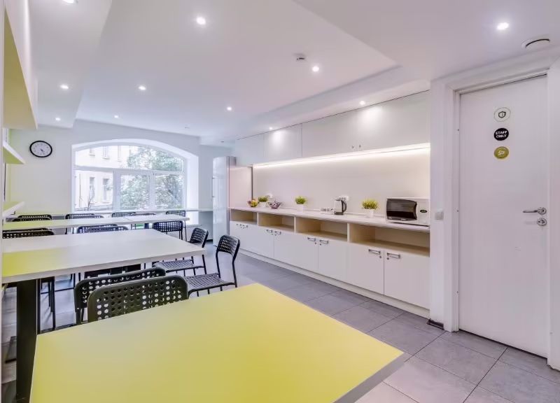 МАНГО НА КАЗАНСКОЙ