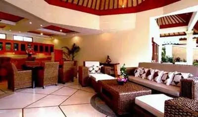 EARL VILLA