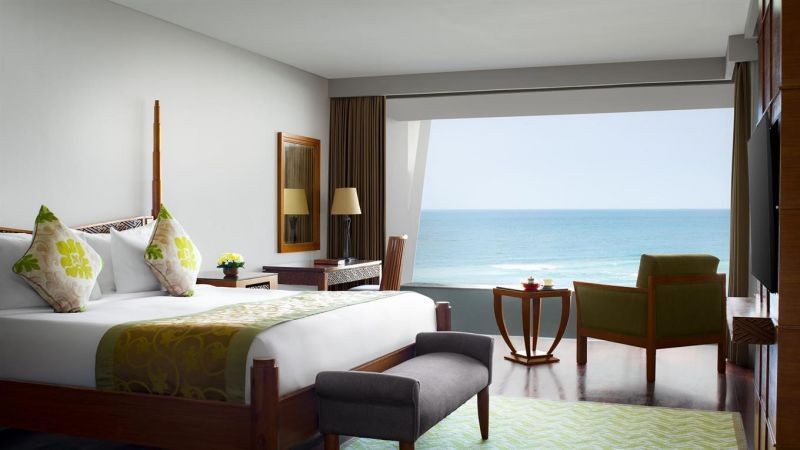 1 bedroom ocean front samabe suite