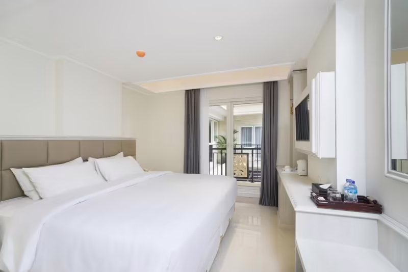 ALRON HOTEL