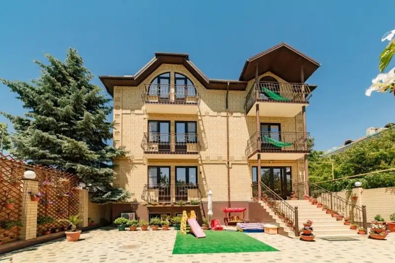 ЧЕЛСИ ОТЕЛЬ