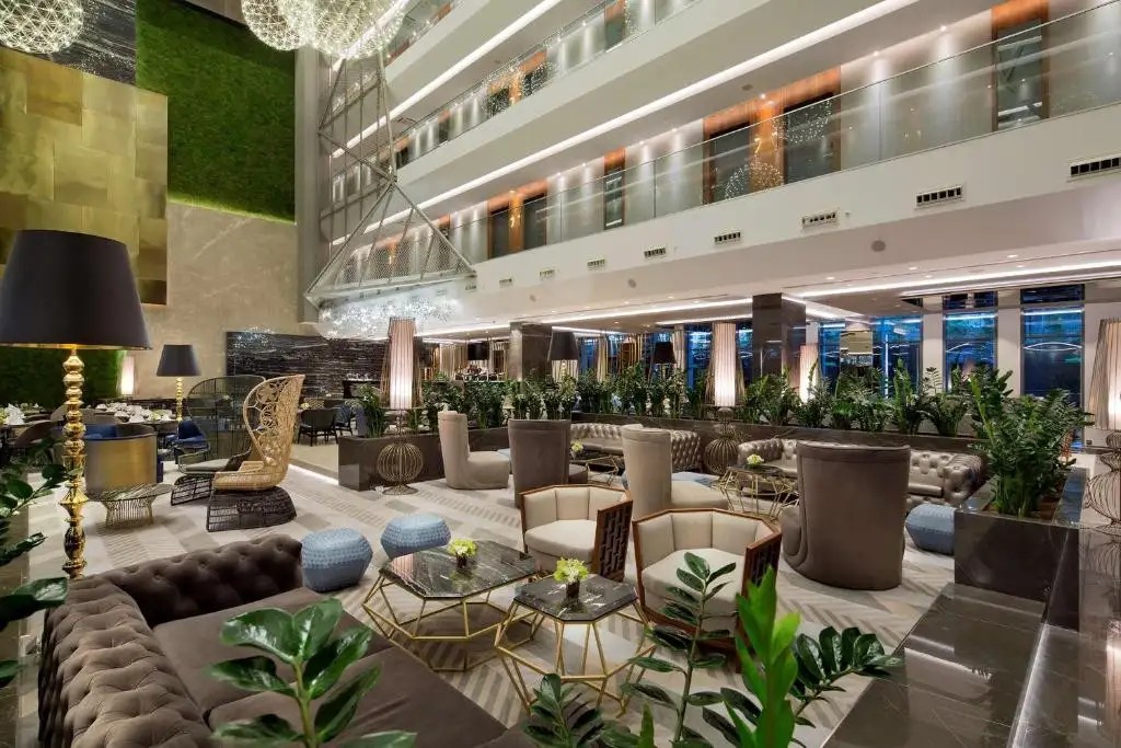 DOUBLETREE BY HILTON HOTEL ISTANBUL PIYALEPASA