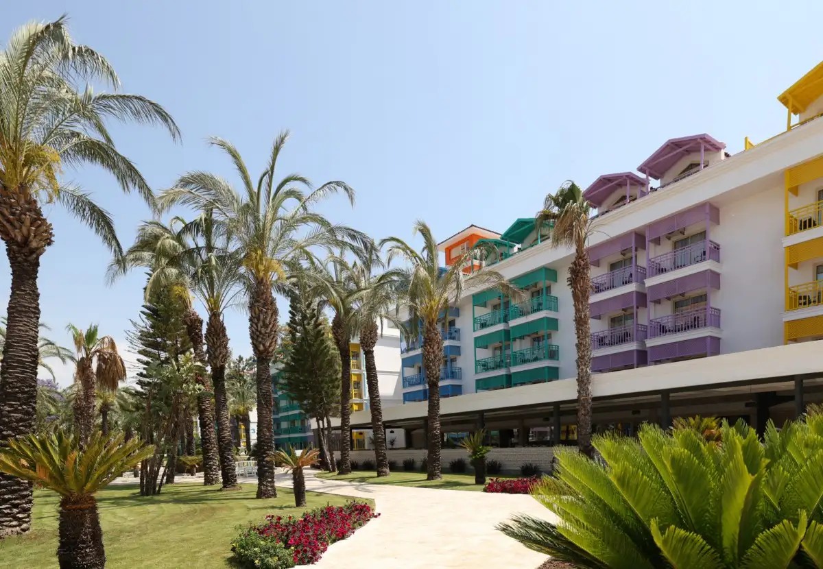 CRYSTAL PARAISO AQUA COLLECTION (EX. CRYSTAL PARAISO VERDE RESORT & SPA)