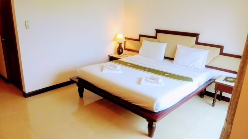 MEI ZHOU PHUKET