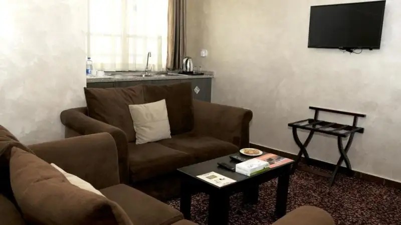 OLIVE HOTEL