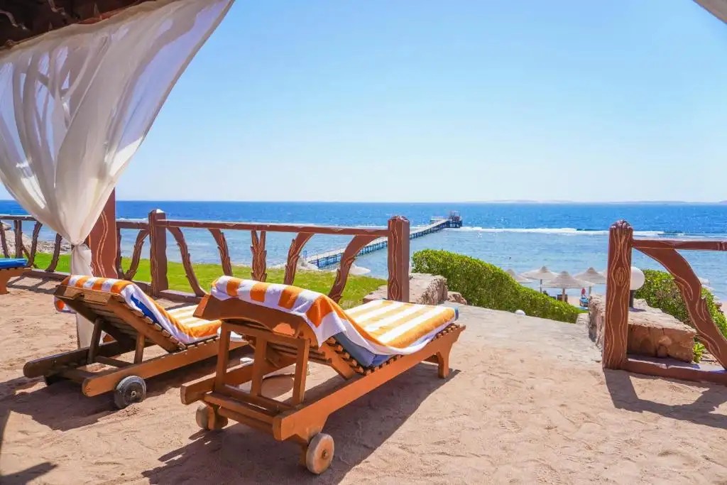 CHARMILLION CLUB RESORT (EX. SEA CLUB RESORT)