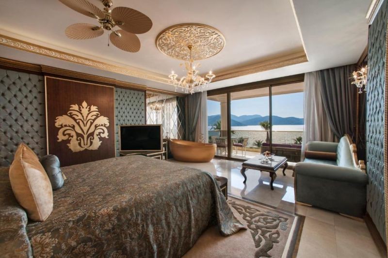 deluxe sea view
