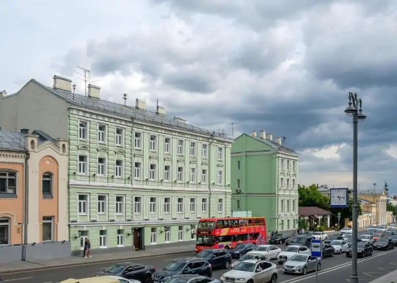 МИРРОС ОТЕЛЬ МОСКВА КРЕМЛЬ (EX. ВЕЛИЙ)