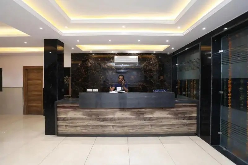 OYO 30462 HOTEL IVY