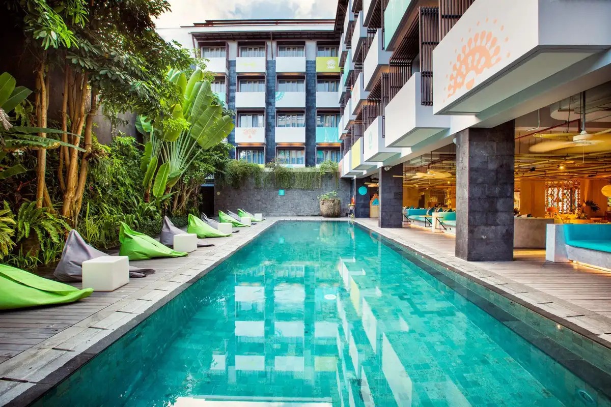 TIJILI SEMINYAK