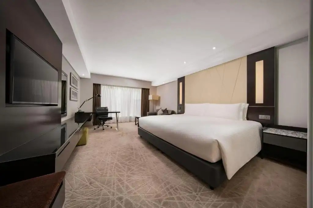 INTERCONTINENTAL