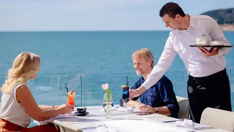 DUKLEY HOTELS & RESORTS