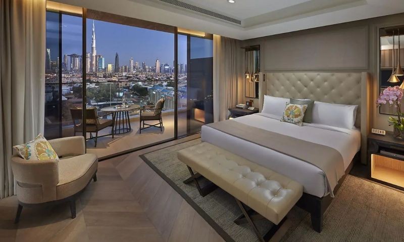 skyline view suite